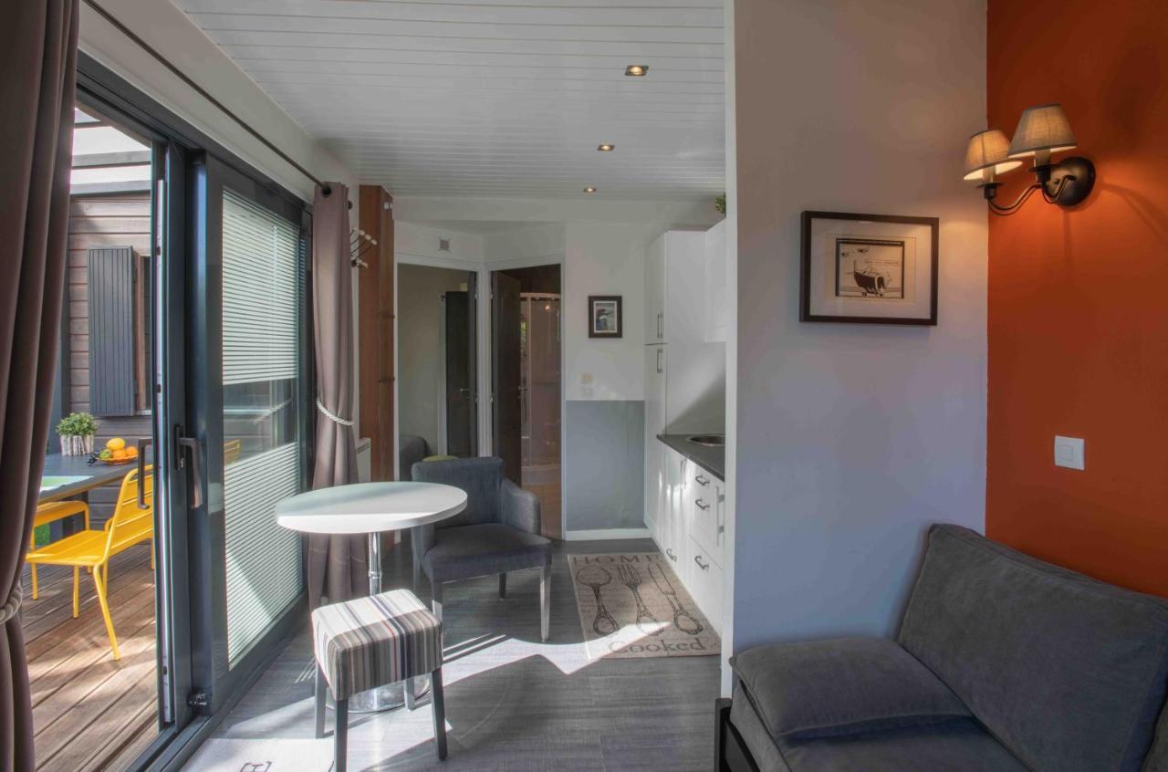 Vila L'Eden Weiss Magny-les-Hameaux Exteriér fotografie