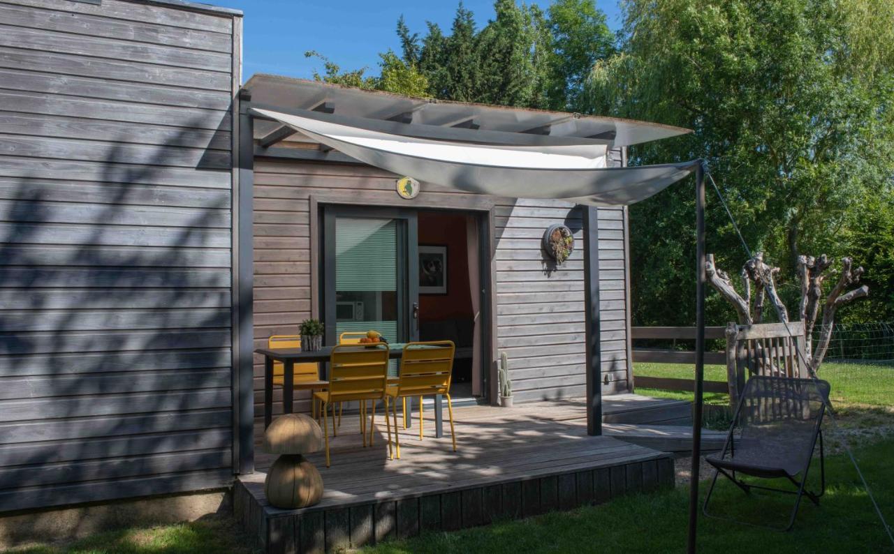 Vila L'Eden Weiss Magny-les-Hameaux Exteriér fotografie